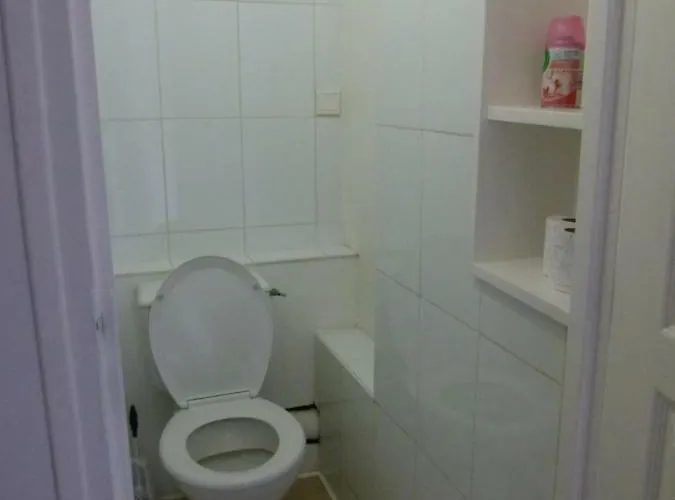 Les Elfes Lejlighed *